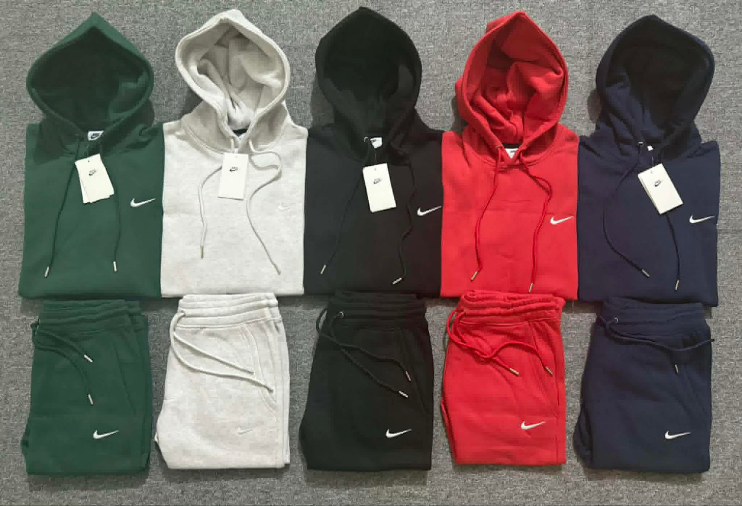 Adult (unisex)Sweatsuit